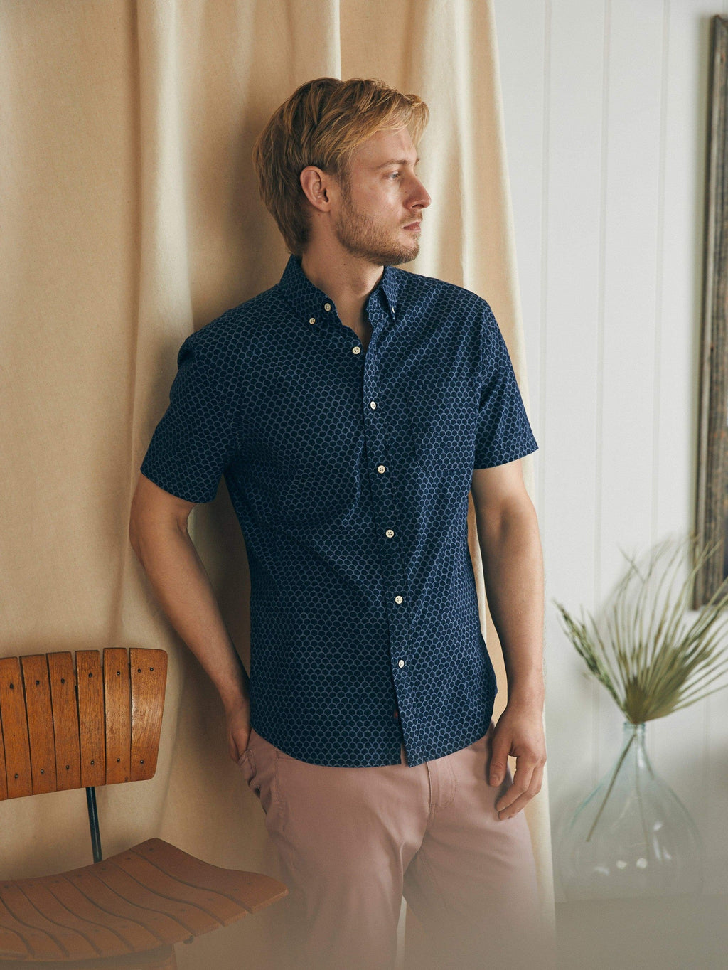 Short-Sleeve Stretch Playa Shirt - Midnight Fish Scale