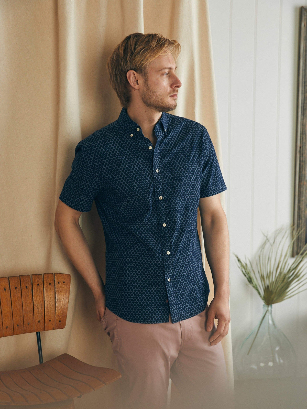 Short-Sleeve Stretch Playa Shirt - Midnight Fish Scale