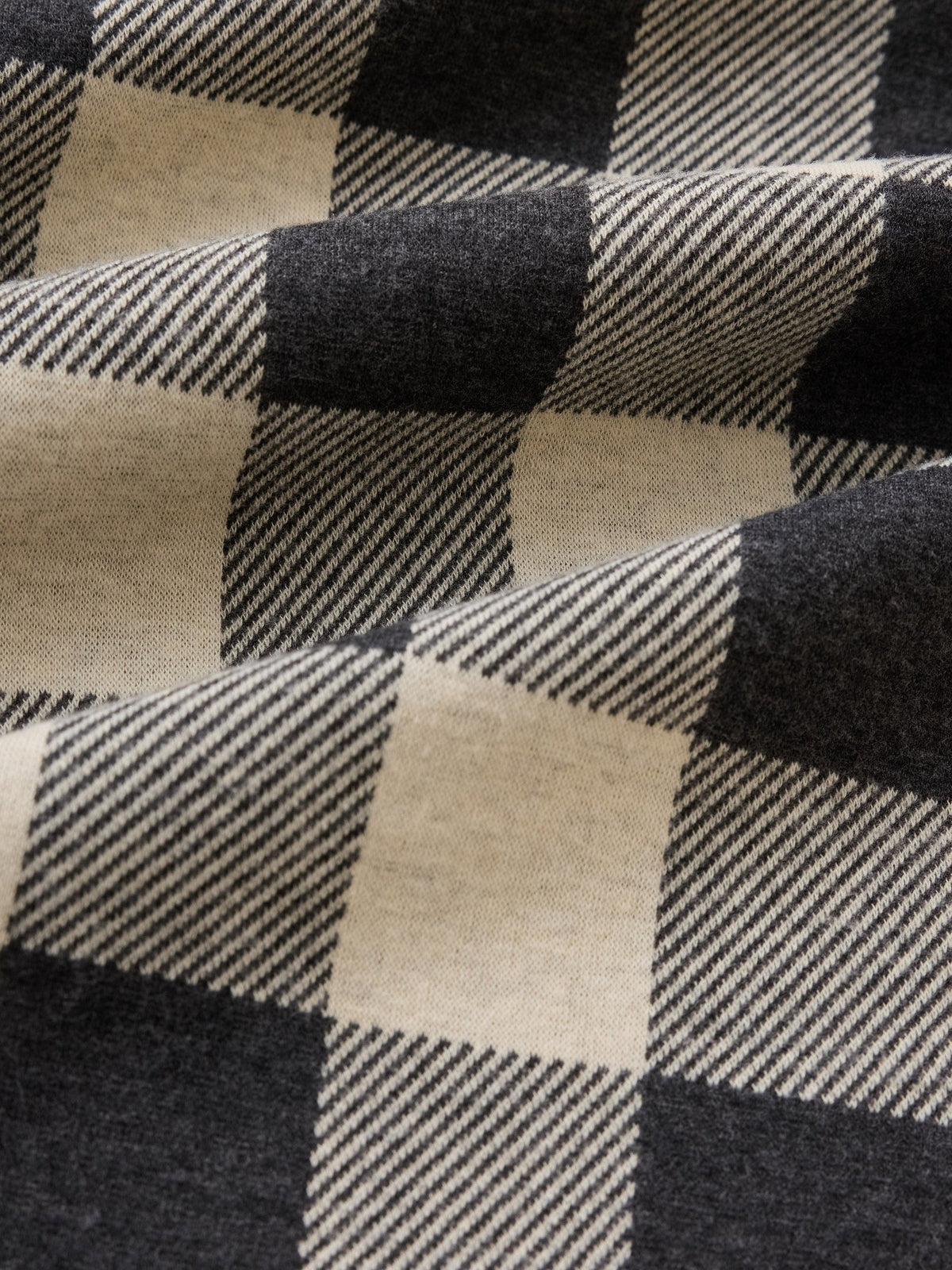 Legend High Pile Fleece Blanket - Black White Buffalo