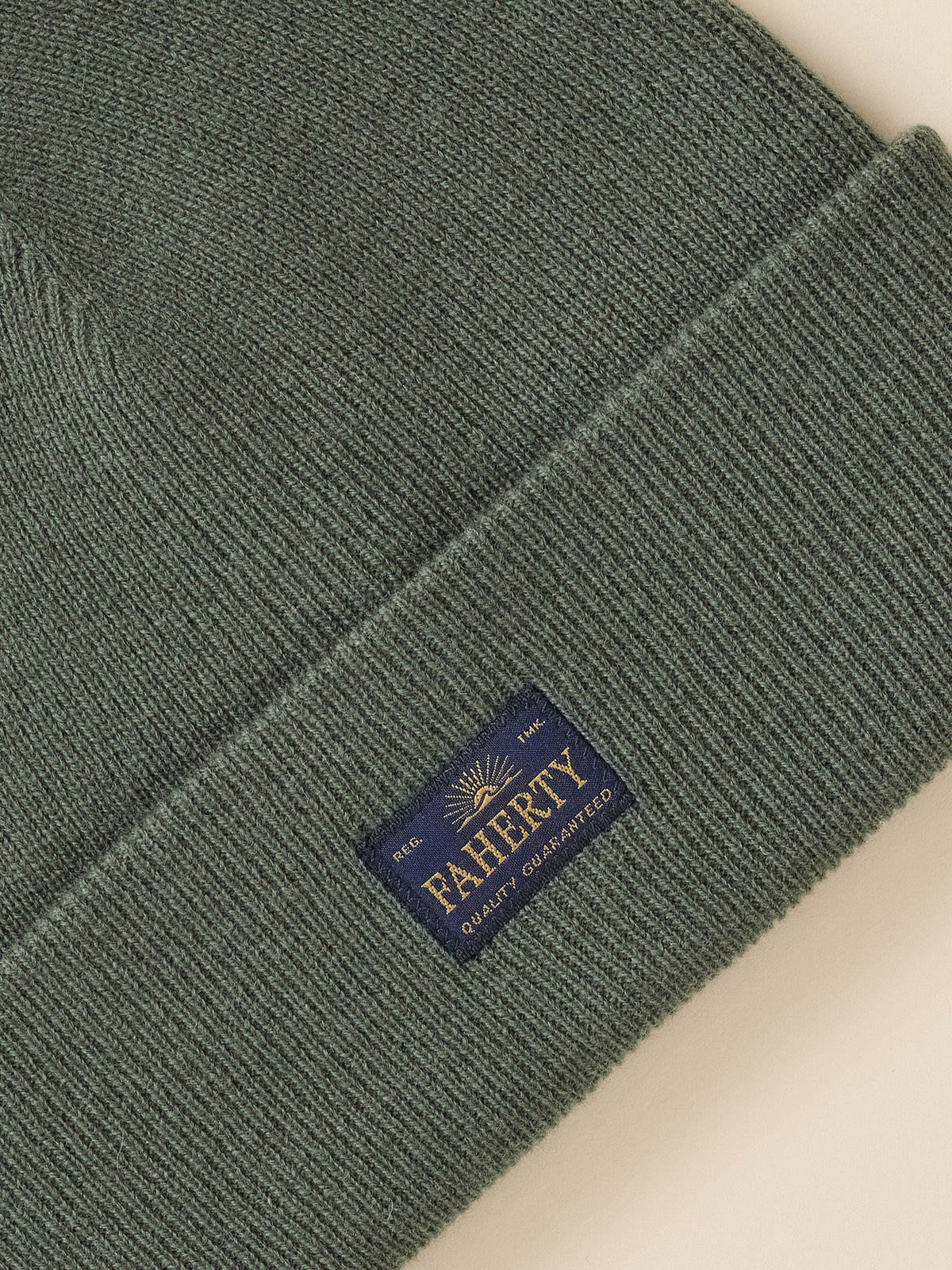 Essential Merino Beanie - Forest