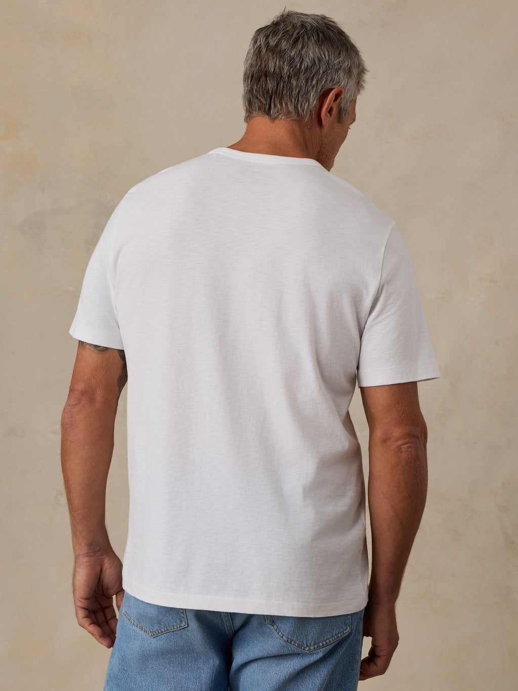 NY Knicks Sunwashed Regenerative Tee - White
