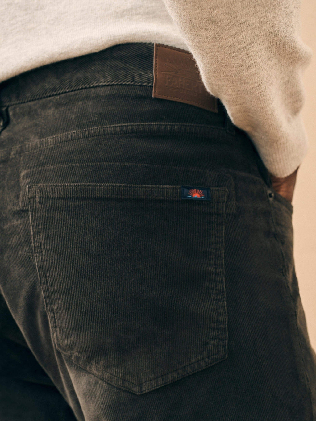Stretch Corduroy 5-Pocket (32") - Washed Black