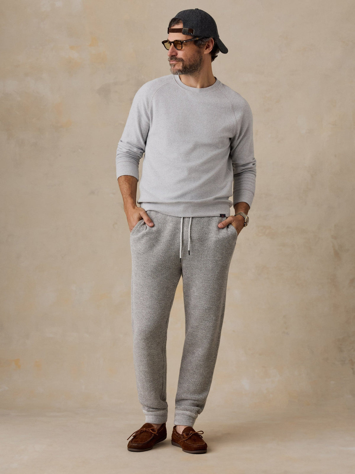 Legend Sweater Crew - Light Heather Grey