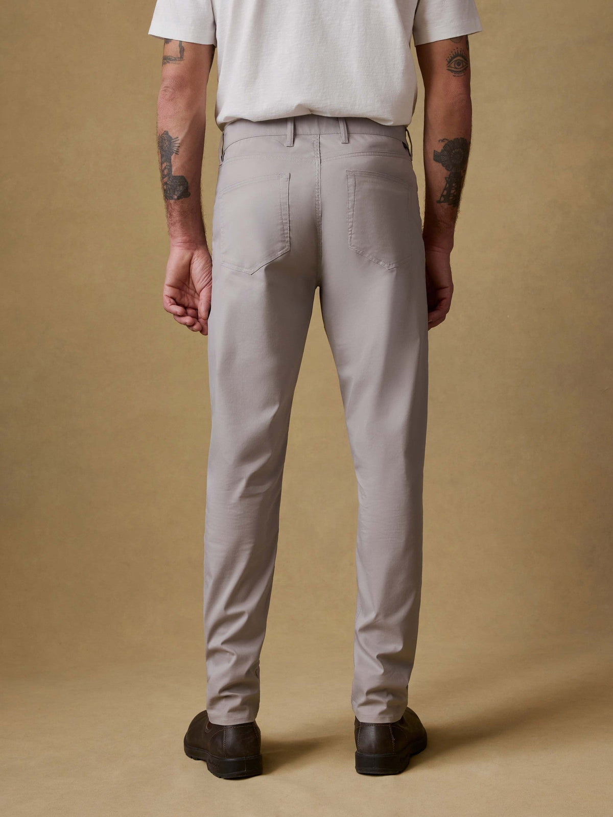 Movement 5-Pocket Pant - Fossil