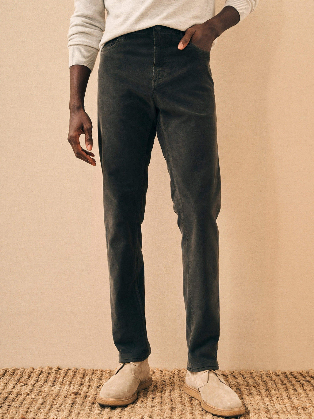 Stretch Corduroy 5-Pocket (32") - Washed Black